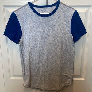 American Eagle Outfitters Short Sleeve Tee Light Gray/Blue Adult Small